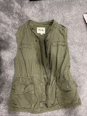 Per Se Olive Green Utility Vest – Drawstring Waist